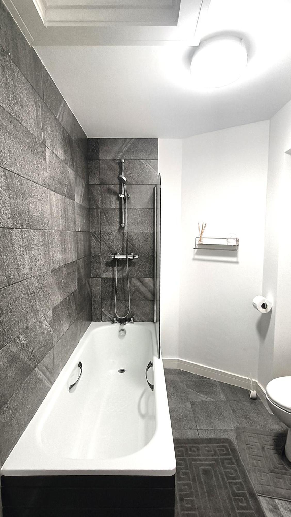 Ideal For Groups - Modern 2 Bedroom Apartment - Free Parking, Transit Links, Close To Stadiums Manchester Exterior photo